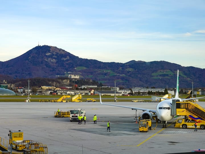 Salzburg Airport (SZG) airport transfer — frequently asked questions