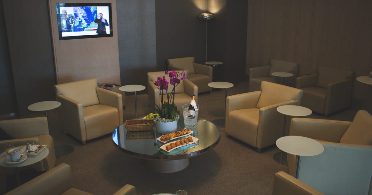 Frankfurt Airport Lounge Guide 2026 | FrankfurtRide