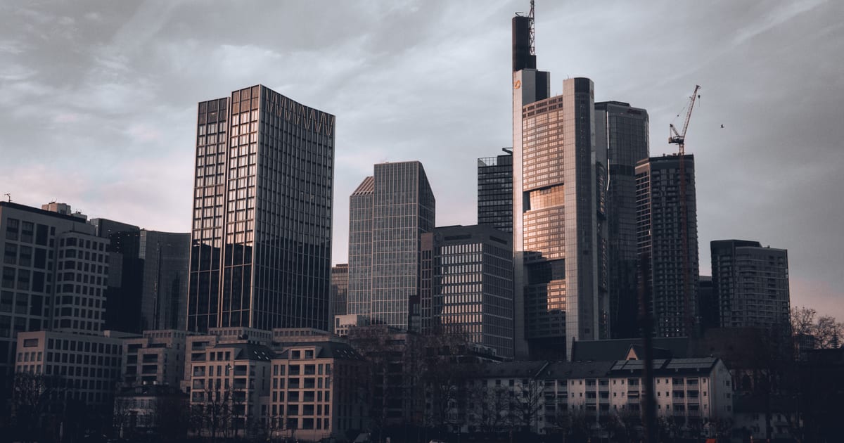 Frankfurt Airport to City Centre 2026 | FrankfurtRide