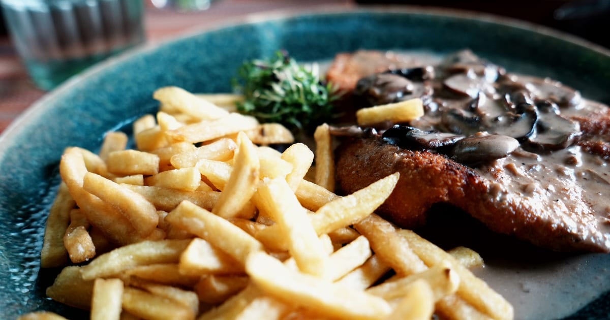 Best Restaurants in Frankfurt for Tourists 2026 | FrankfurtRide