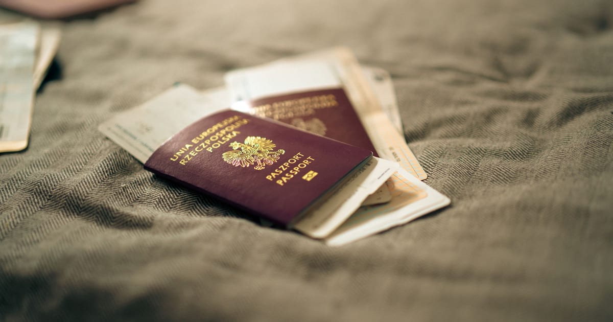 Passport Control & eGates at Frankfurt Airport | FrankfurtRide