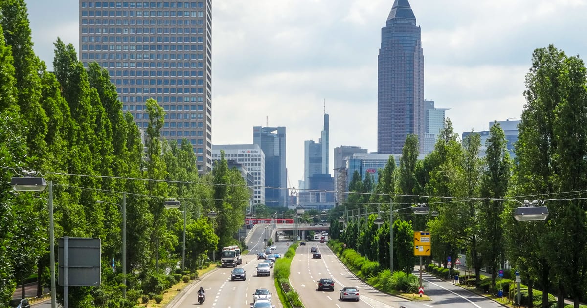 Frankfurt Airport Transfer Cost & Fixed Price 2026 | FrankfurtRide
