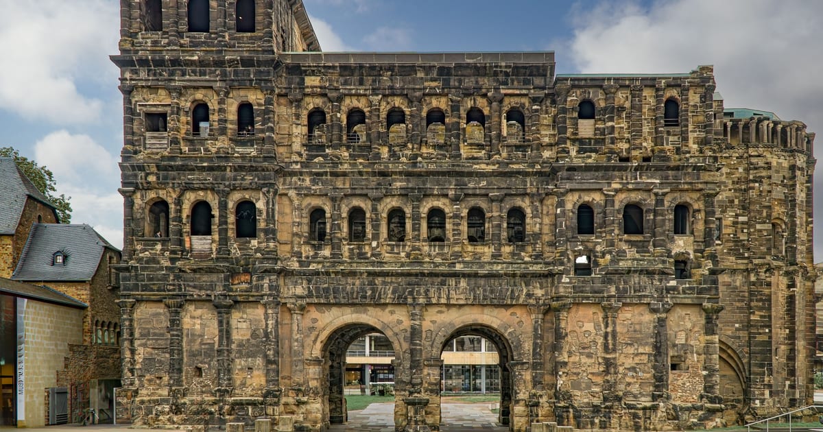 Trier Day Trip from Frankfurt Airport | FrankfurtRide
