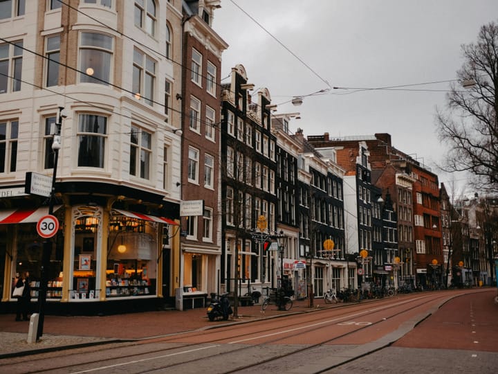 Amsterdam airport transfer — frequently asked questions