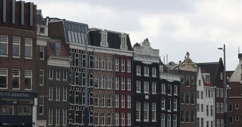 Airport transfer to Amsterdam, Netherlands from Frankfurt Airport