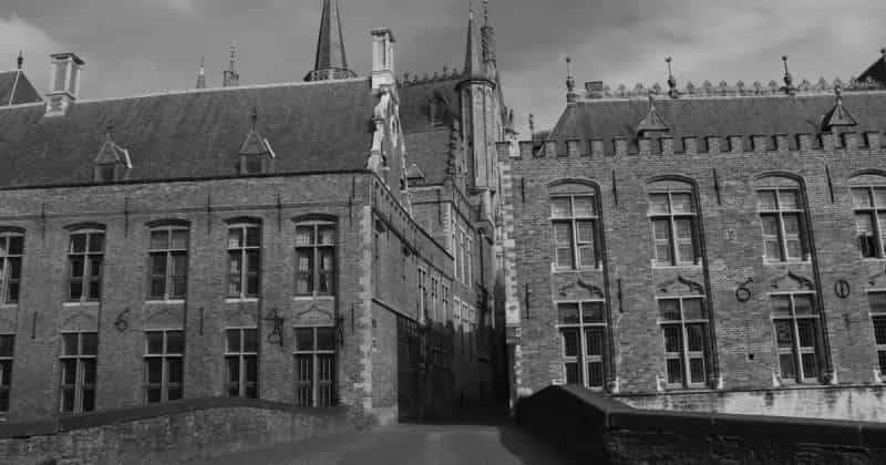 Airport transfer to Bruges, Belgium from Frankfurt Airport