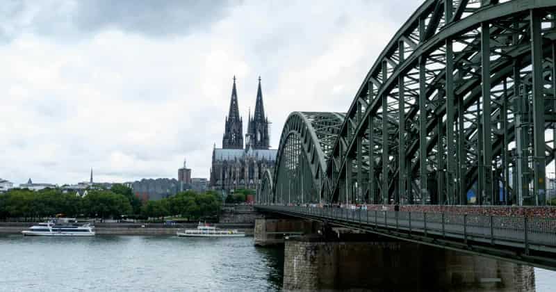 Airport transfer to Cologne, Germany from Frankfurt Airport