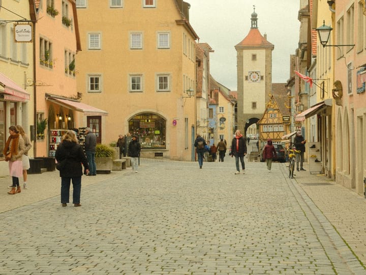 Rothenburg ob der Tauber airport transfer — frequently asked questions