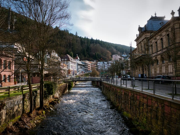 Bad Kreuznach airport transfer — frequently asked questions