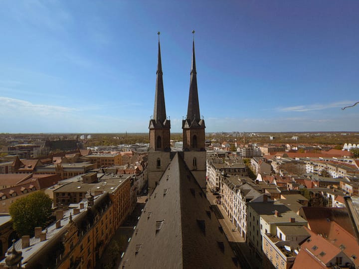 Halle (Saale) airport transfer — frequently asked questions