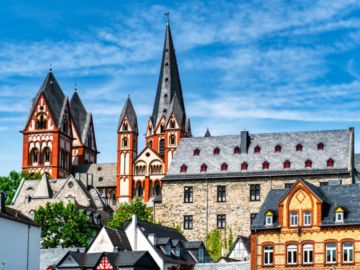 Limburg an der Lahn airport transfer — frequently asked questions