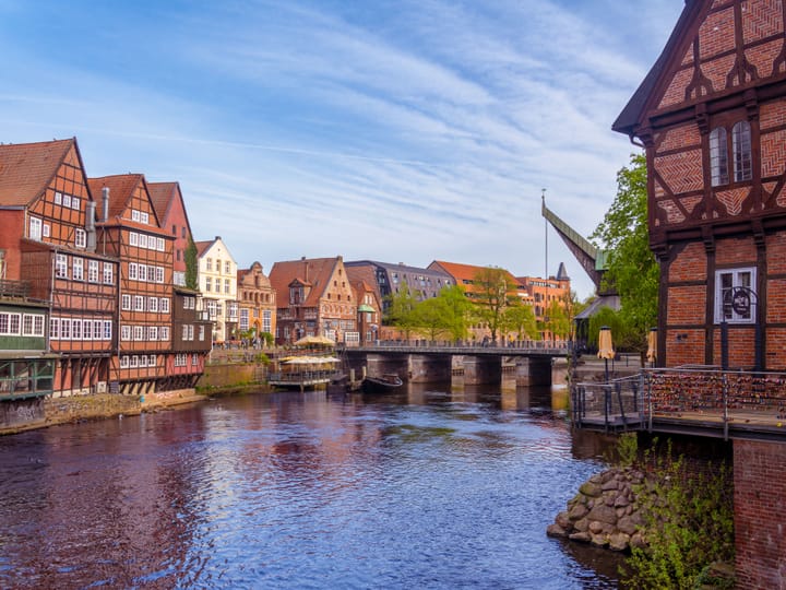 Lüneburg airport transfer — frequently asked questions