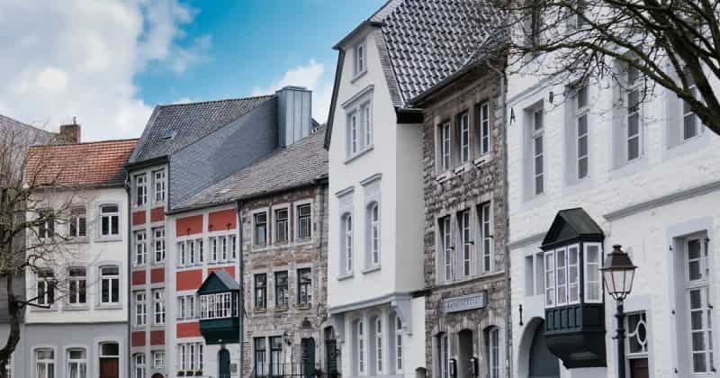 Airport transfer to Aachen, Germany from Frankfurt Airport