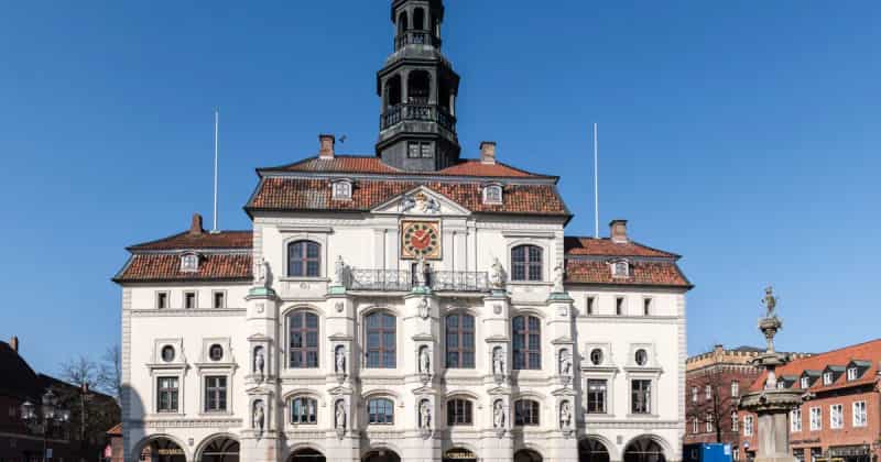 Airport transfer to Hagen, Germany from Frankfurt Airport