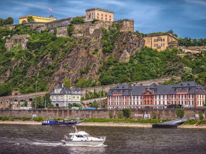 Flughafentransfer Koblenz — häufige Fragen