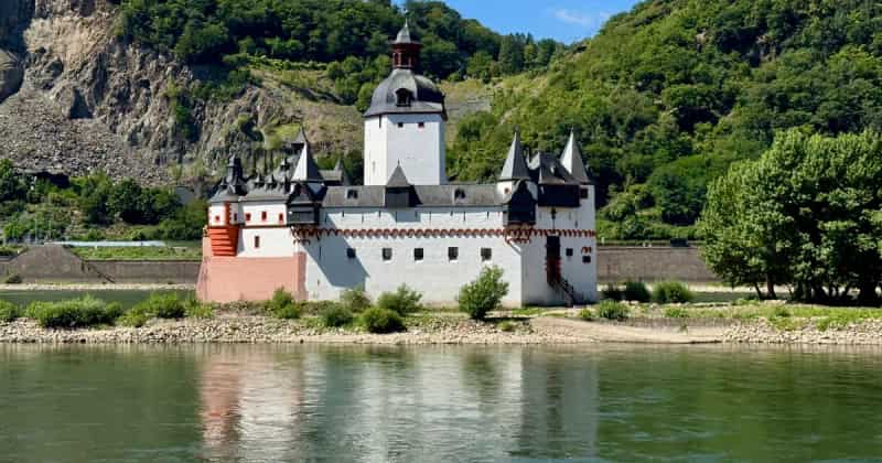 Airport transfer to Kaub & Pfalzgrafenstein, Germany from Frankfurt Airport